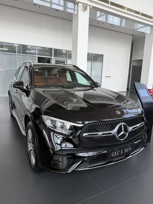 【奔驰glc300纯进口,奔驰glc300进口轿跑值得买吗】