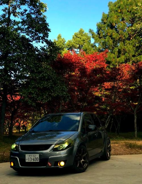 铃木天语sx4两厢改装／铃木天语sx4改什么颜色好看