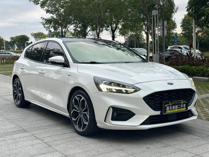 福克斯2021款新车怎么样/福克斯2021款值得入手吗