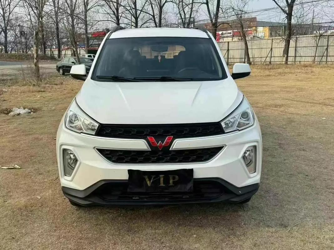 五菱宏光s3新款报价/五菱宏光s3新款价格 售价